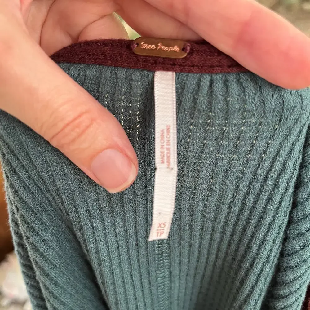 Free People Women's Green Thermal Sequin Sleeve Long Sleeve Top Size XS